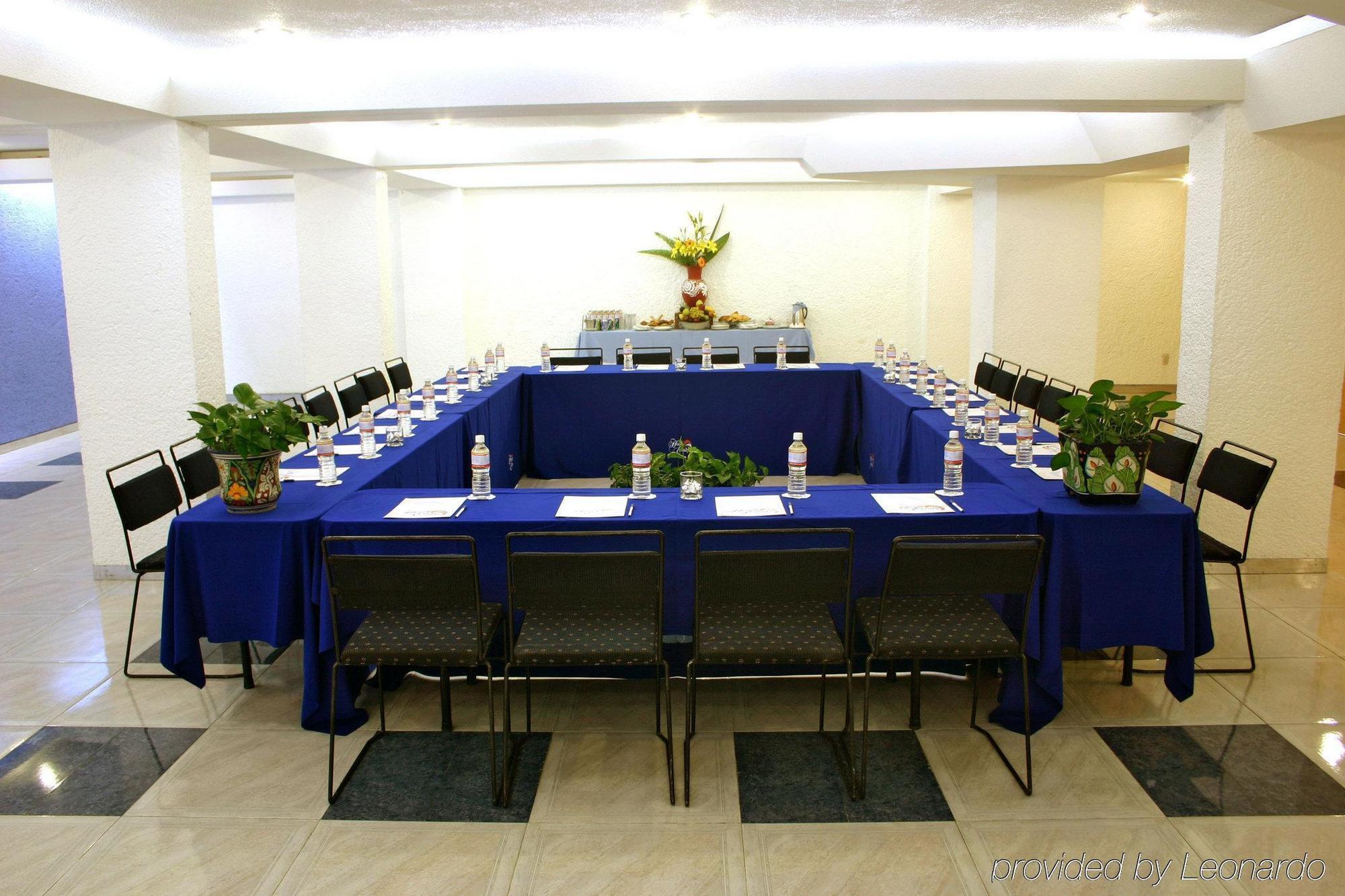 Hotel Emily Pachuca Udogodnienia zdjęcie